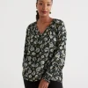 Etched Petal Top-Sussan New