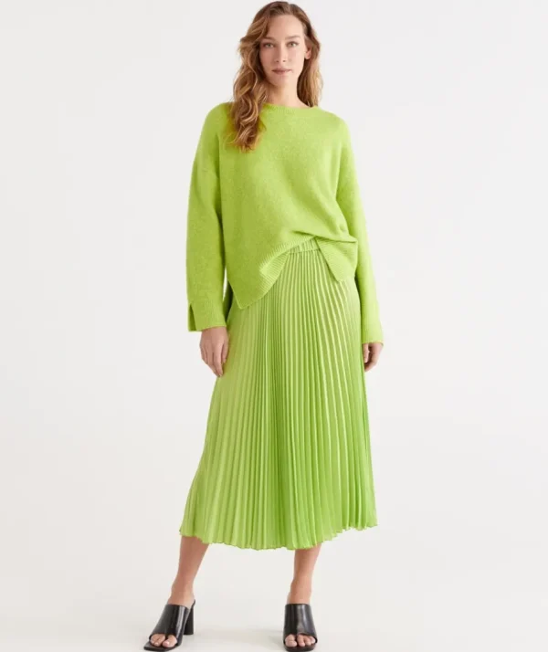 Pleat Curve Hem Skirt-Sussan Clearance