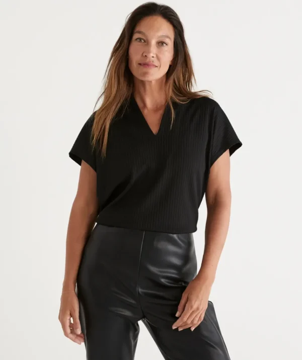 Plisse V Neck Top-Sussan Best